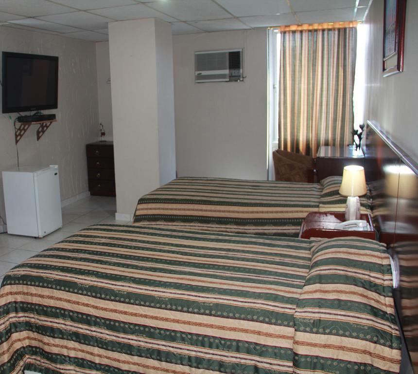 Hotel La Torre Guayaquil Camera foto