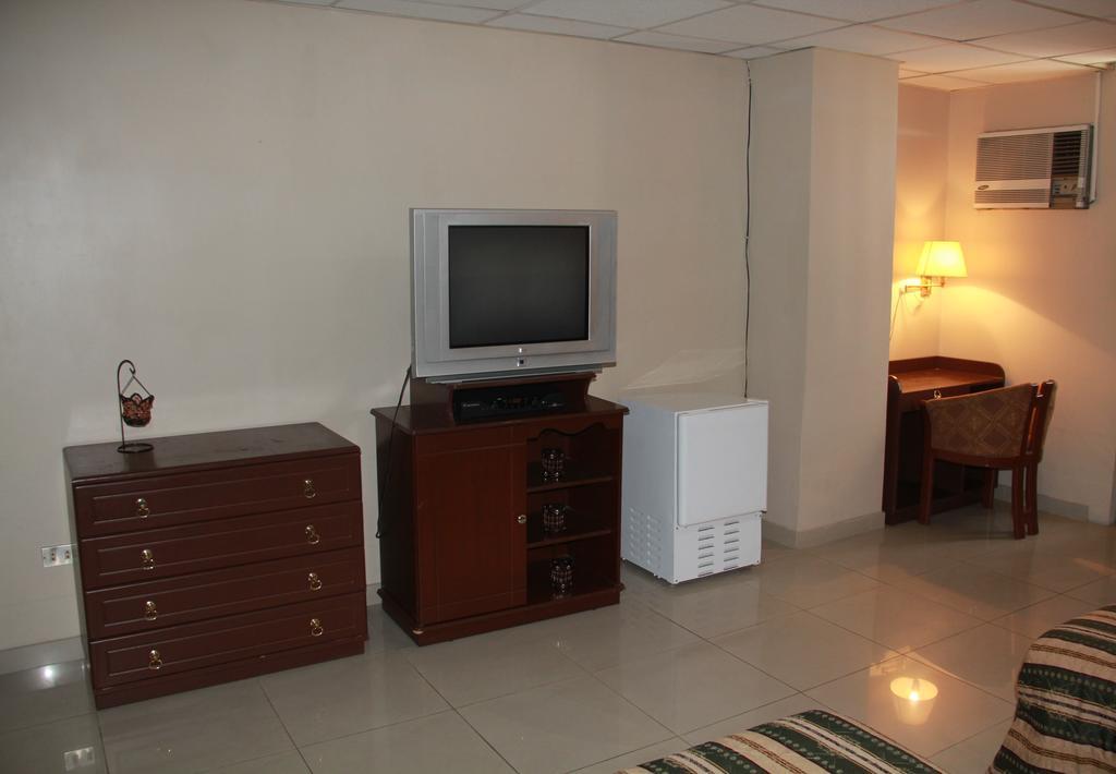 Hotel La Torre Guayaquil Esterno foto